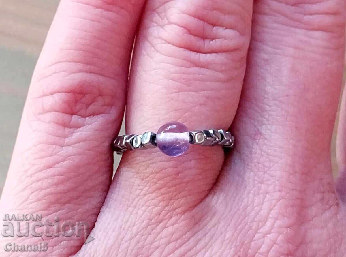 НЕЖЕН ПРЪСТЕН С ЕСТЕСТВЕН АМЕТИСТ И СТОМАНА (950) - 5