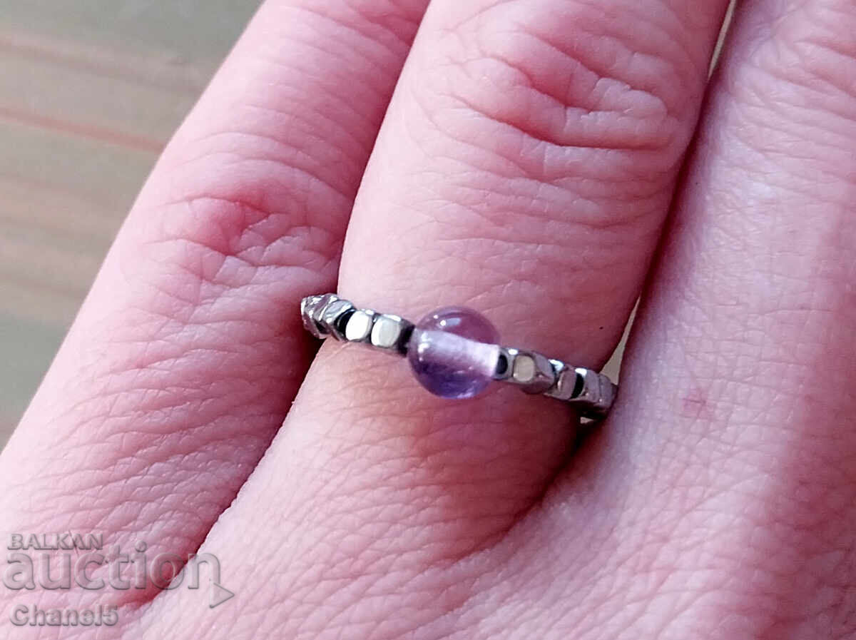 НЕЖЕН ПРЪСТЕН С ЕСТЕСТВЕН АМЕТИСТ И СТОМАНА (950) - 7