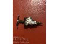 Σοσιαλιστικό τουριστικό σήμα, αξίνα και παπούτσι, BTS (BTA)