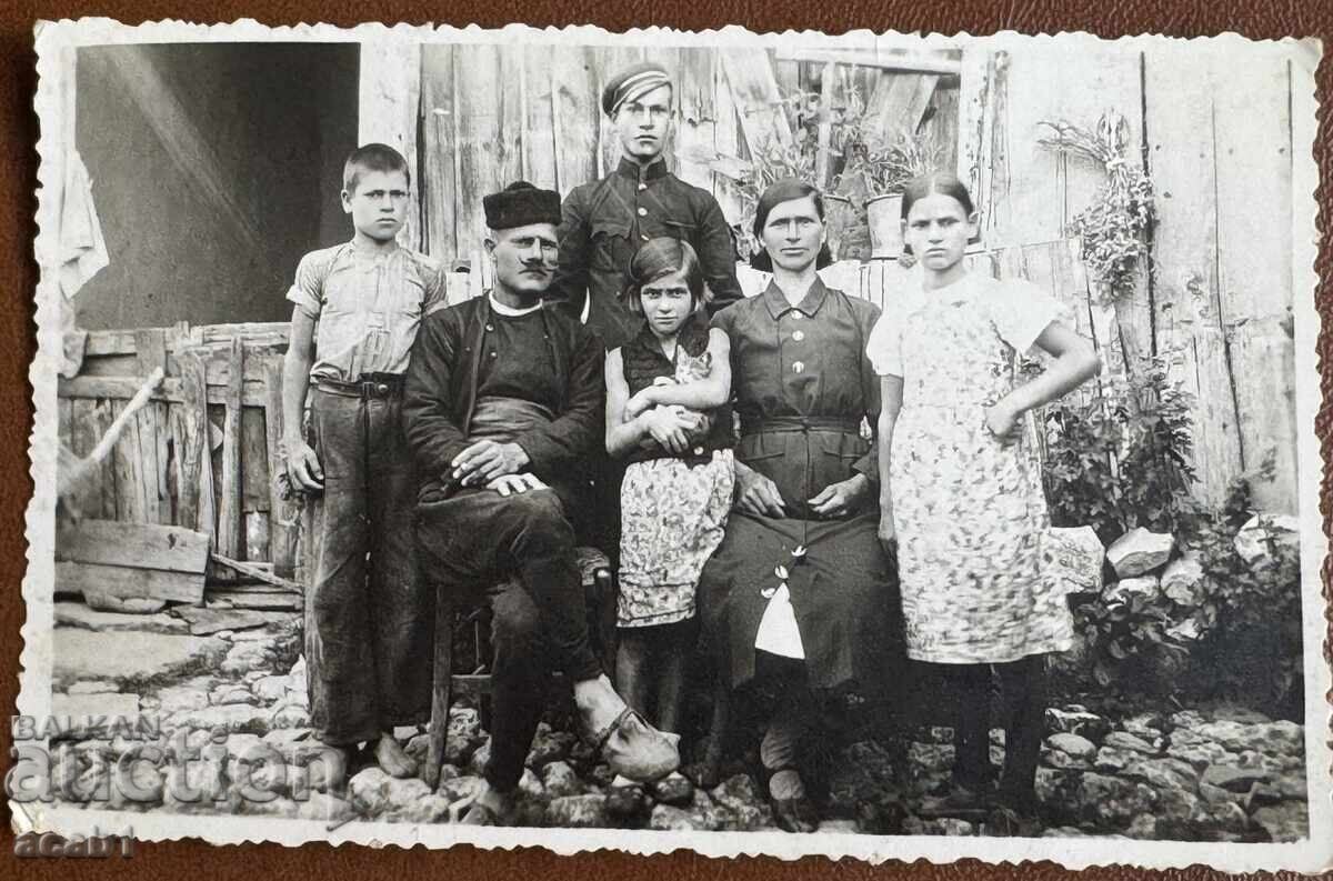 Семейна фотография Семейна фотография