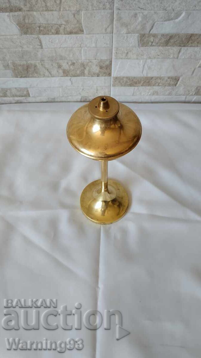 Delivery of Old brass oil lamp - Handmade Denmark - 1960" Delivery of Old brass oil lamp - Handmade Denmark - 1960"