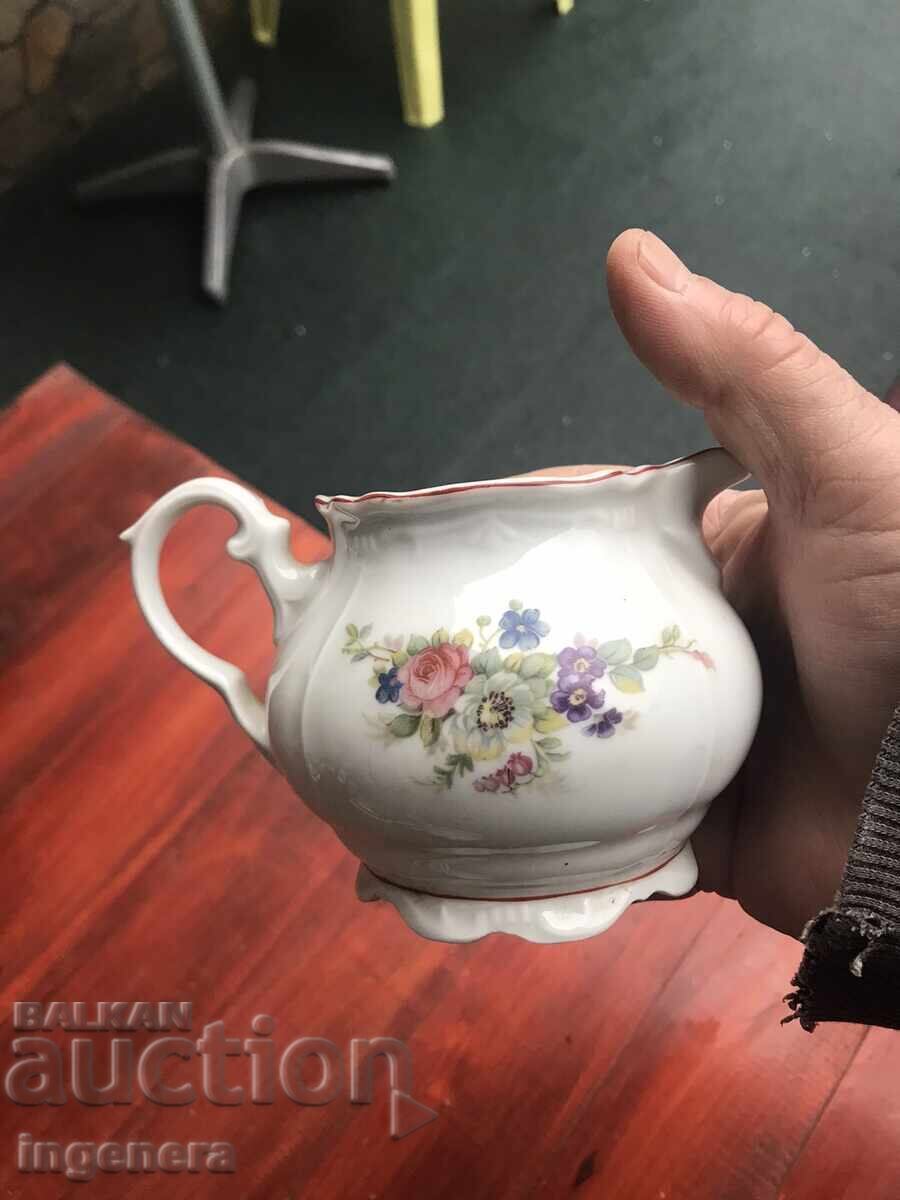 Аукцион ПОРЦЕЛАН КАНА КАНИЧКА ЗА МЛЯКО БЪЛГАРИЯ ЕТИКЕТ ОТ СОЦА