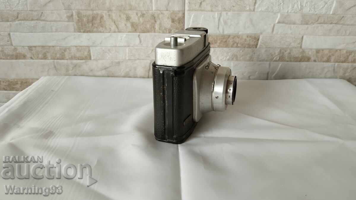 Delivery of Old mechanical camera Certo-Phot - Antique - 1958 Delivery of Old mechanical camera Certo-Phot - Antique - 1958