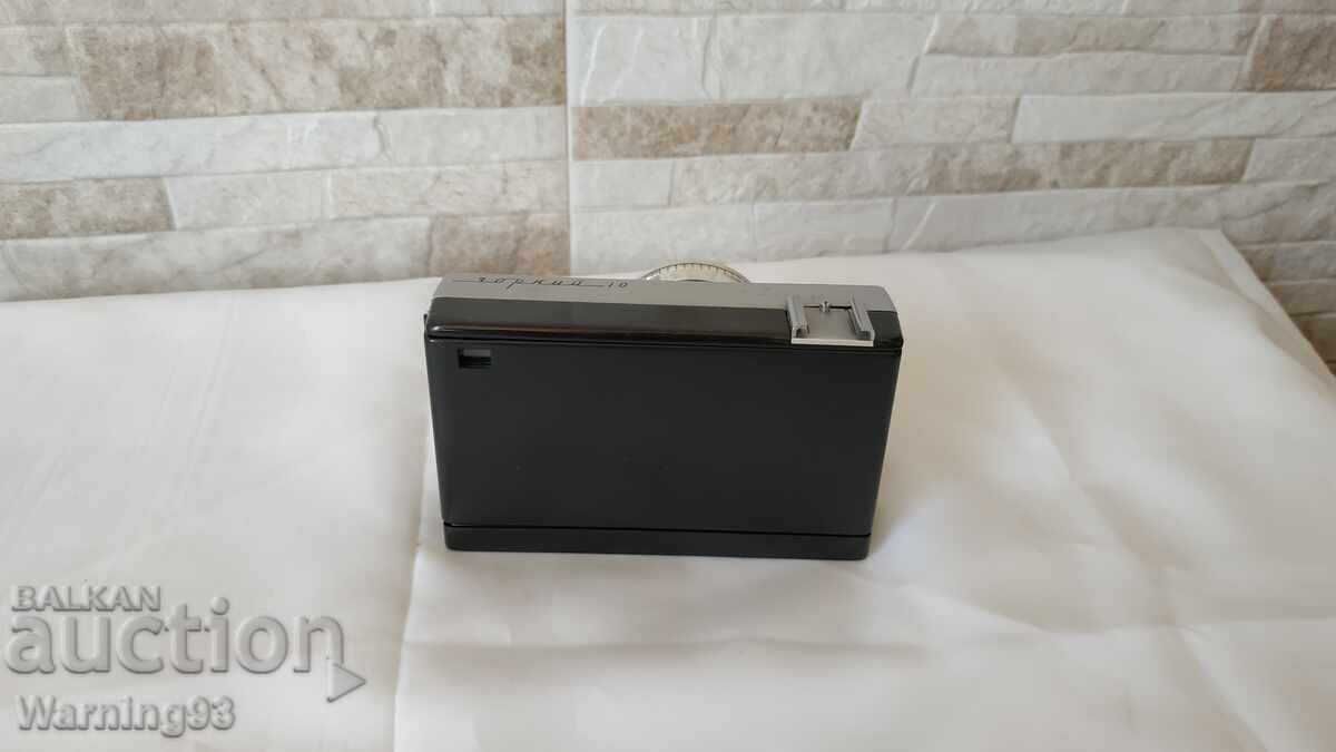 Old mechanical camera Zorki 10 - USSR - 6 Old mechanical camera Zorki 10 - USSR - 6