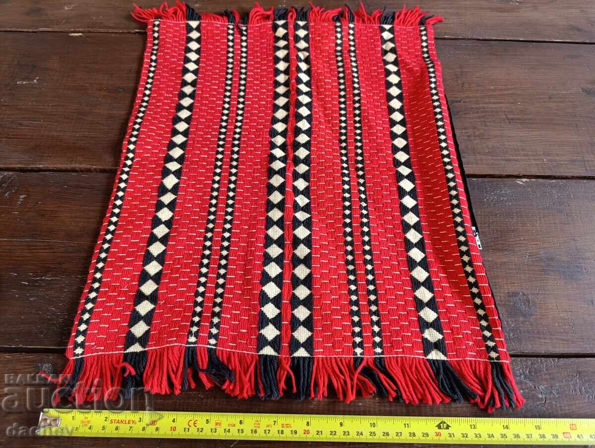 Very Old Hand-Woven Embroidered Pillowcase Tavern - LIKE NEW! with price 30.00 BGN | € 15.34 Very Old Hand-Woven Embroidered Pillowcase Tavern - LIKE NEW! with price 30.00 BGN | € 15.34