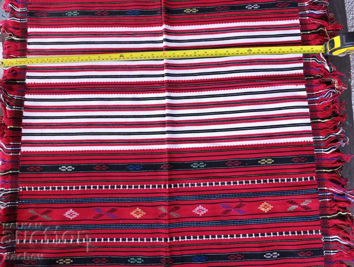 Licitație Veche COPERTĂ MARE Țesută Brodată Carouri Mehana - CA NOUĂ! Licitație Veche COPERTĂ MARE Țesută Brodată Carouri Mehana - CA NOUĂ!