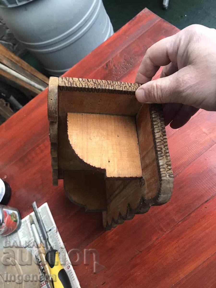 Supply of Wooden Shelf with Pyrography Drawing - 5 Supply of Wooden Shelf with Pyrography Drawing - 5