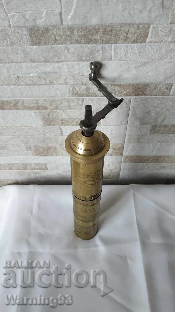 Δημοπρασία Παλιό ορειχάλκινο μύλος μπαχαρικών - τουρκικός - Αντίκα Δημοπρασία Παλιό ορειχάλκινο μύλος μπαχαρικών - τουρκικός - Αντίκα