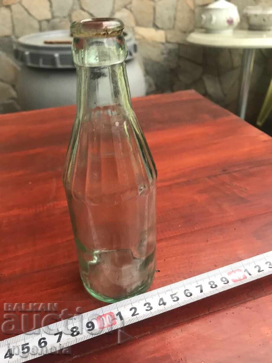 GLASS BOTTLE