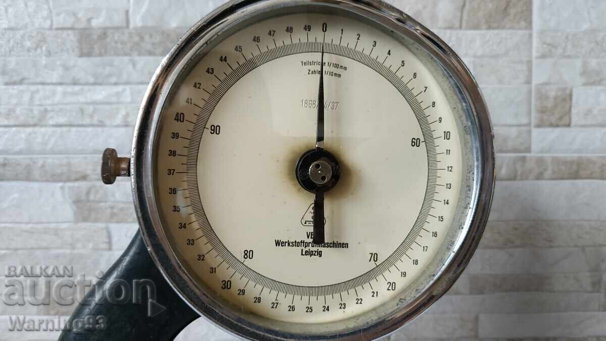 Old Automatic Micrometer - WPM Leipzig - 1970 - Antique with price 84.00 BGN | € 42.95