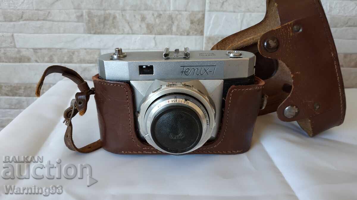 Aparat foto mecanic Fenix 1b - Antic - 1962 cu preț € 23.00 | 44.98 BGN