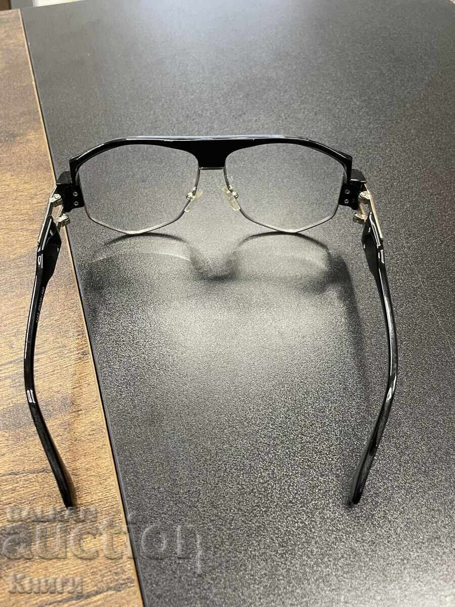 Delivery of DITA Glasses