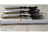 Tacâmuri de argint cu corn de vacă