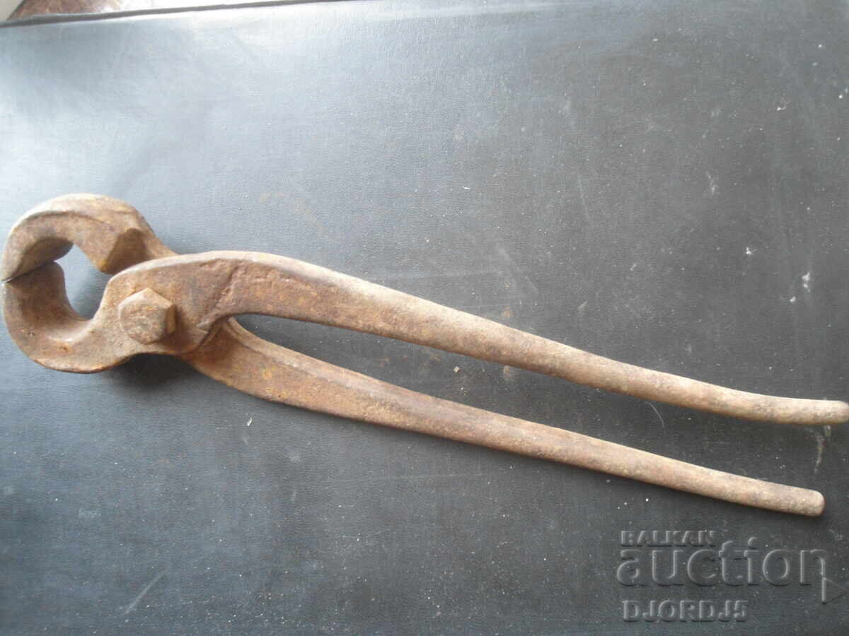 Old large pliers - 5 Old large pliers - 5