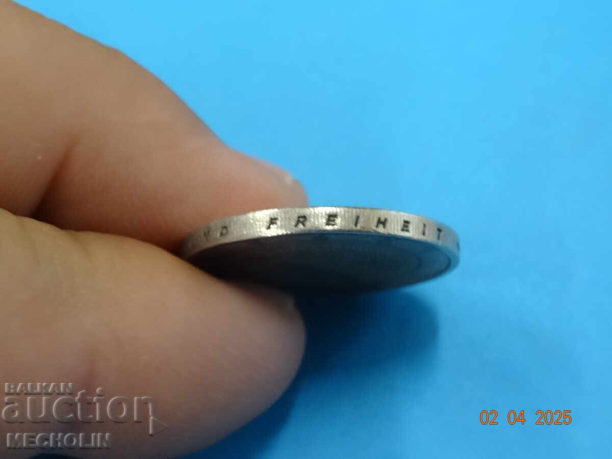 COLLECTOR'S COIN 2 EURO 1 - 5