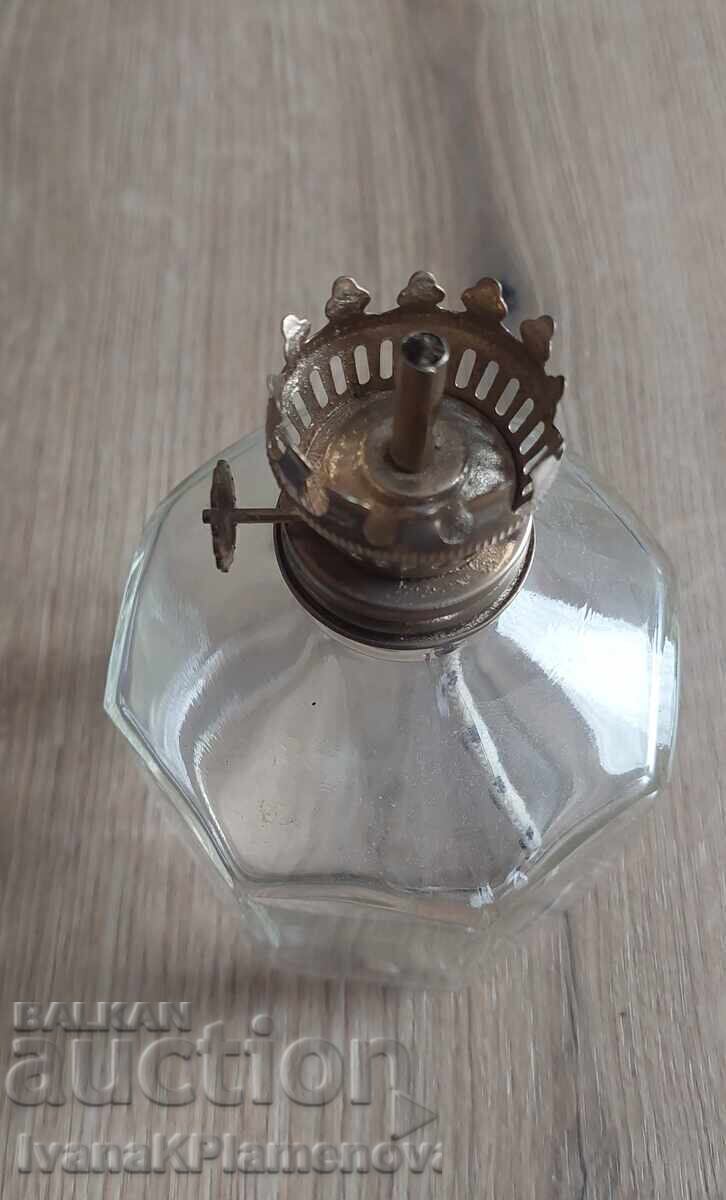 Auction  Gas lamp for collectors