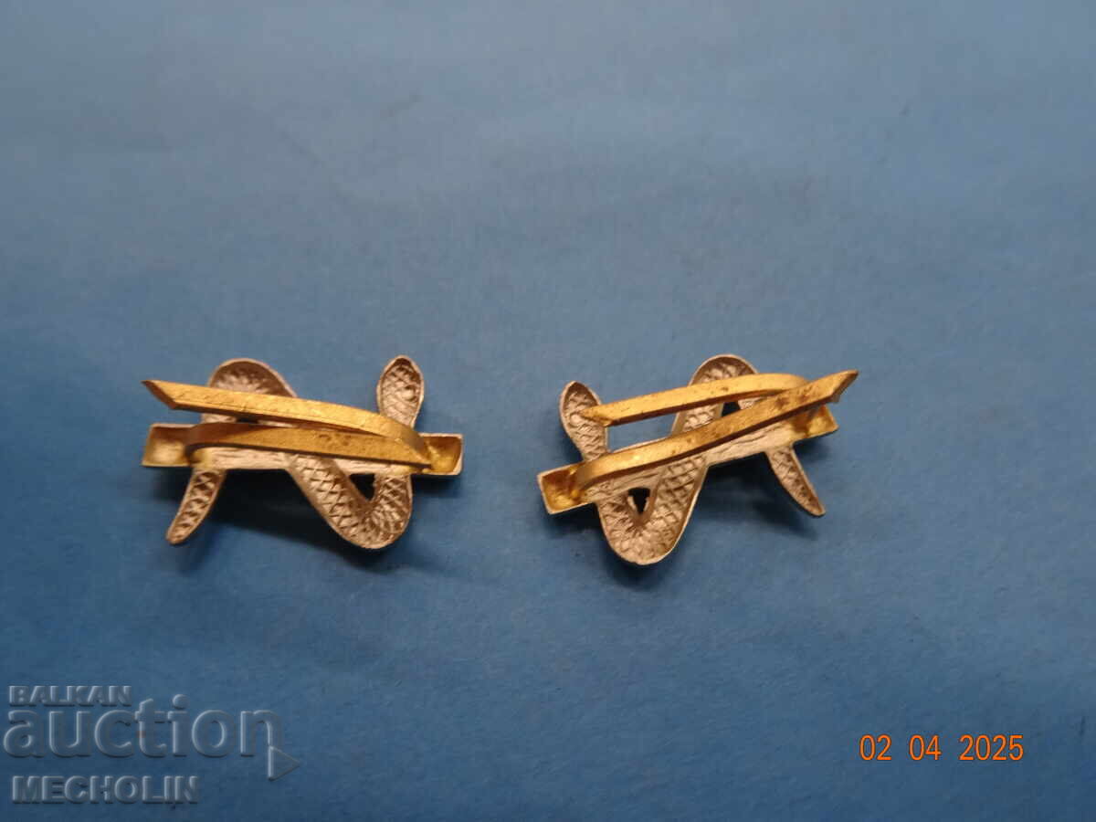 Licitație INSIGNE DE COLECȚIE, VENSEL, VECHI 3 Licitație INSIGNE DE COLECȚIE, VENSEL, VECHI 3