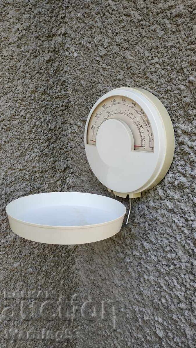 Аукцион Стар кухненски кантар за стена - EVA GEPO - Made in Denmark