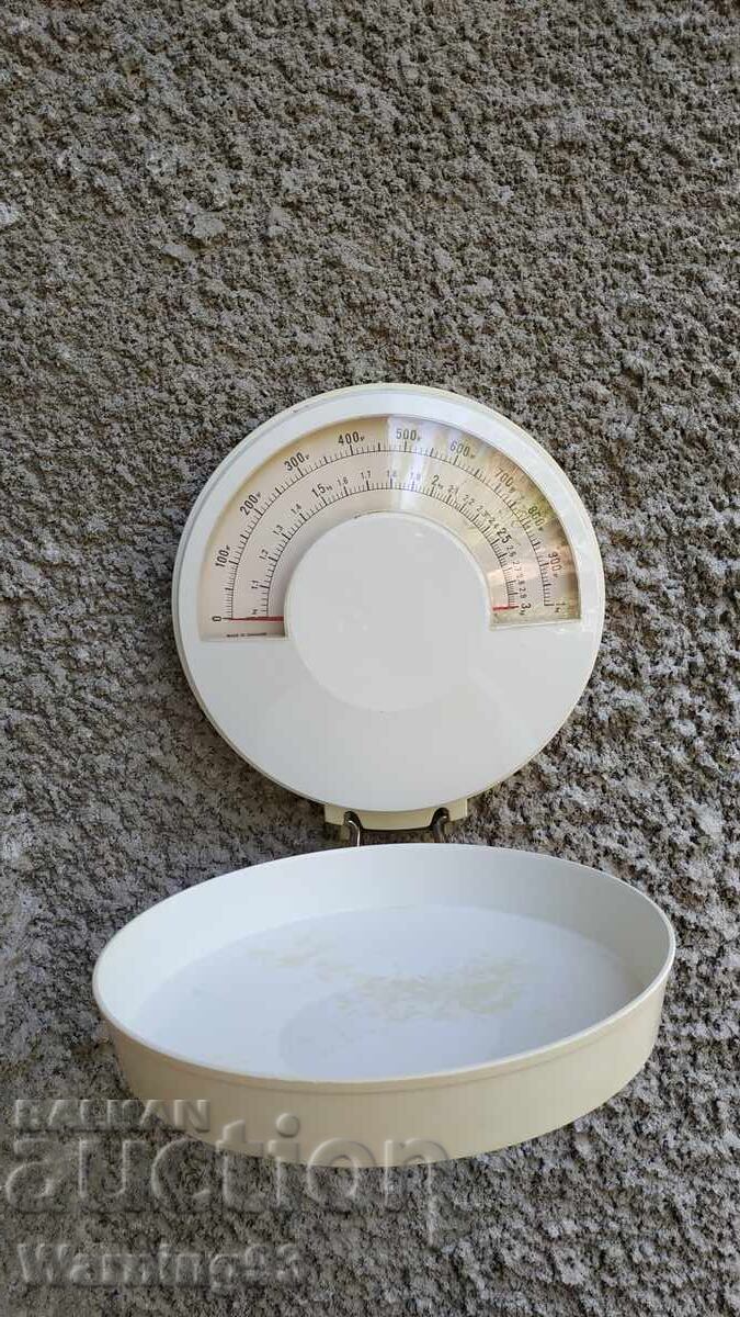 Стар кухненски кантар за стена - EVA GEPO - Made in Denmark