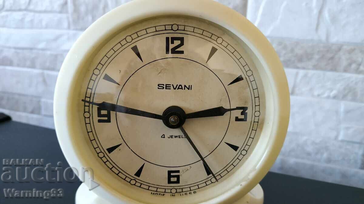 Παλιό ρολόι / Ξυπνητήρι - SEVANI 4 Jewels - Made in USSR με τιμή € 16.00 | 31.29 BGN