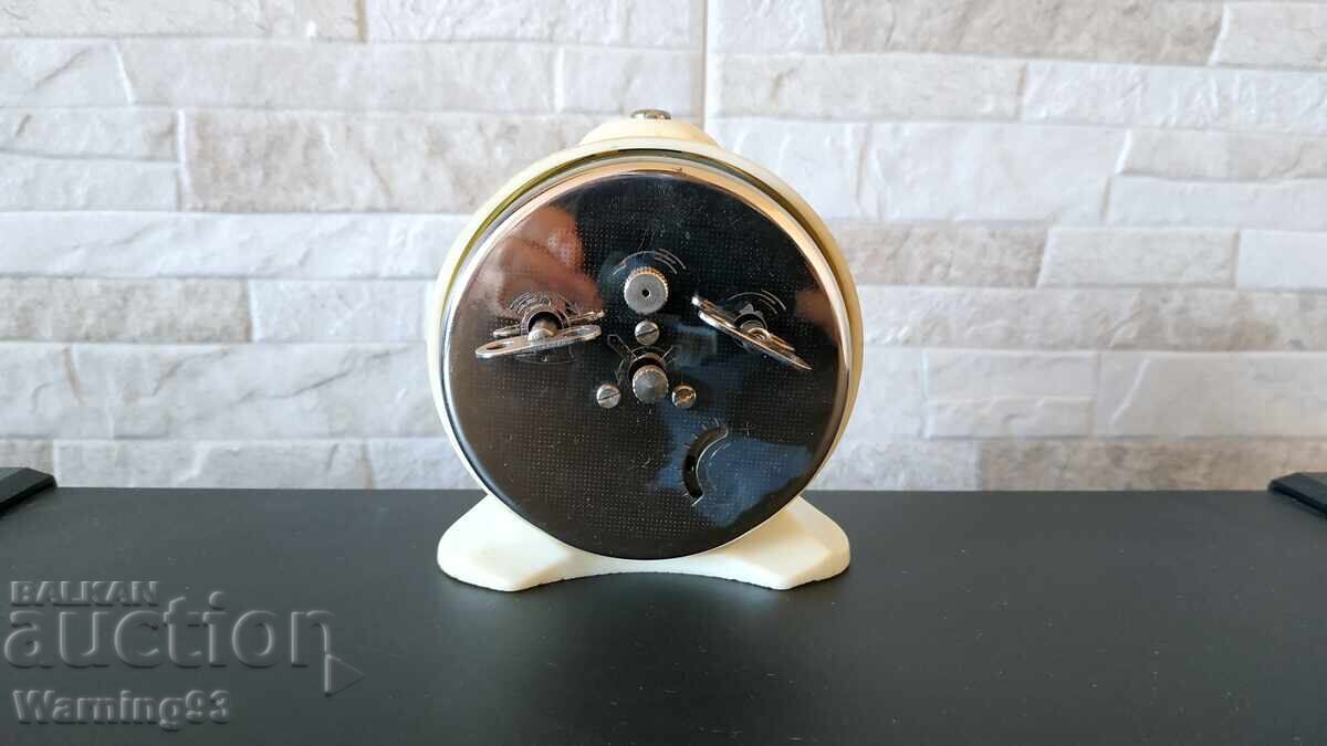 Delivery of Old Watch / Alarm Clock - SEVANI 4 Jewels - Made in USSR Delivery of Old Watch / Alarm Clock - SEVANI 4 Jewels - Made in USSR