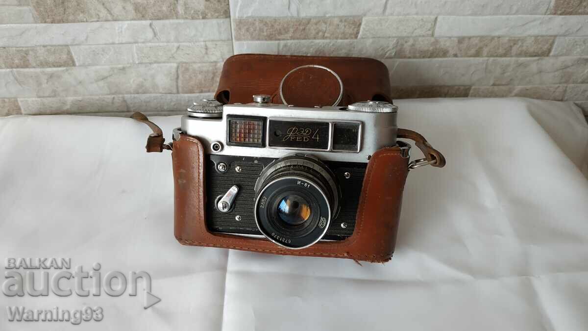 Old mechanical camera FED 4 / FED 4 - Antique - 5 Old mechanical camera FED 4 / FED 4 - Antique - 5