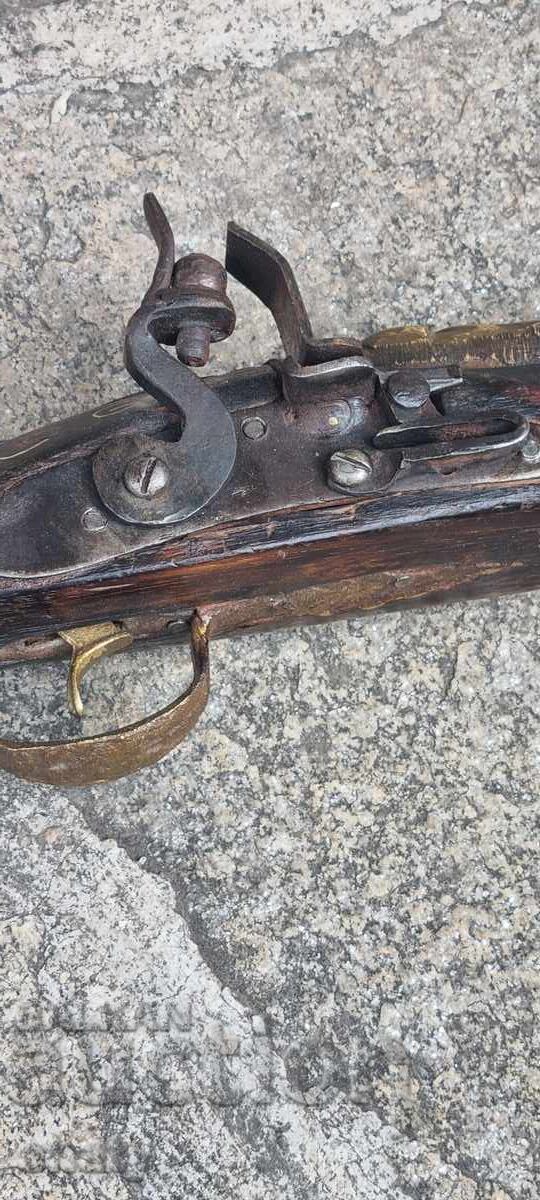 Аукцион Стар кремъчен пистолет . Тромбон