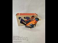 Ρωσικό μεταλλικό παιχνίδι κοτόπουλο