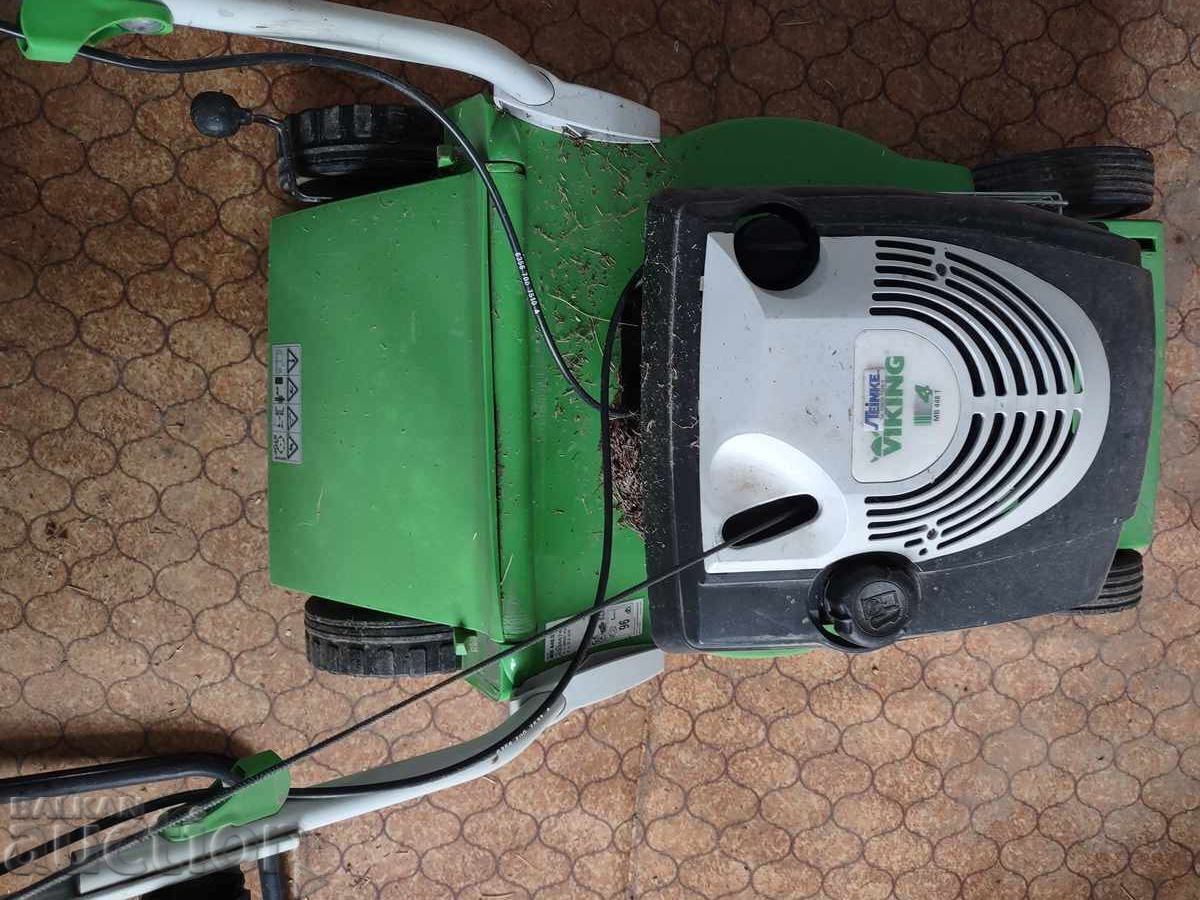 Μηχάνημα χορτοκοπής Viking Terminator