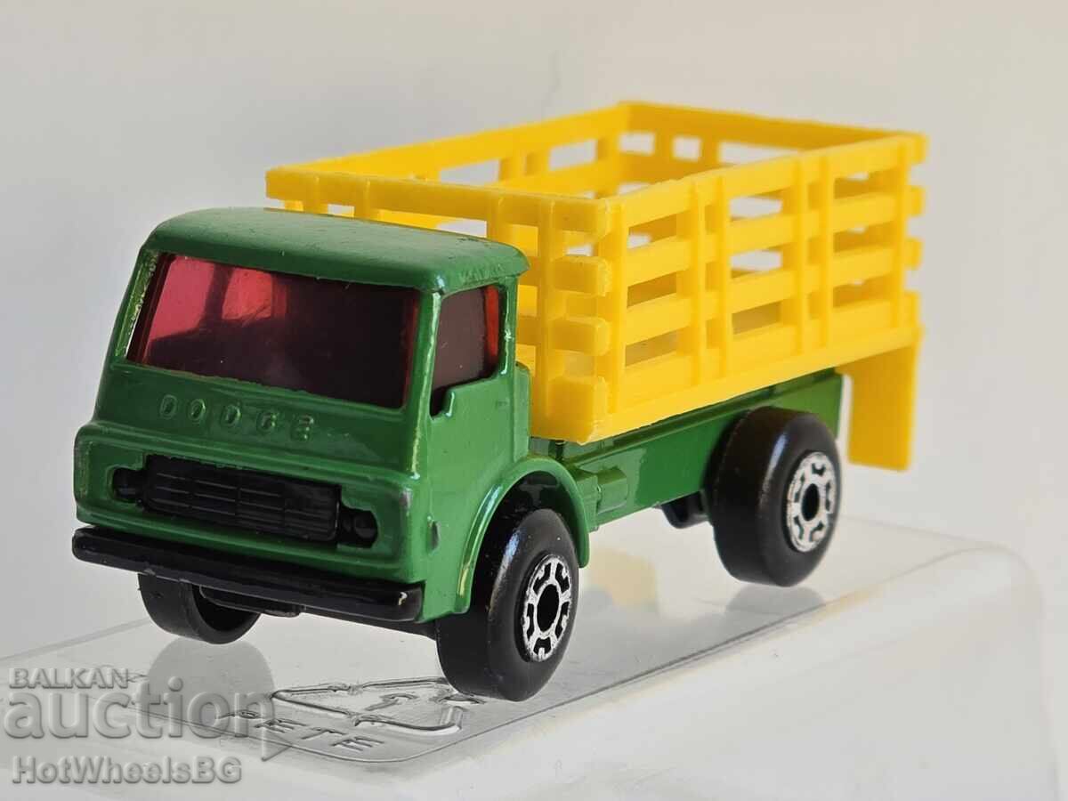 Auction MATCHBOX LESNEY 71C Cattle Truck 1976 Auction MATCHBOX LESNEY 71C Cattle Truck 1976