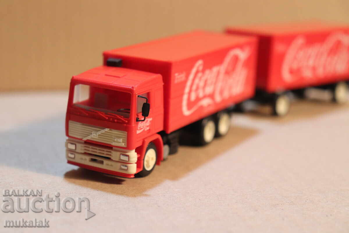 Auction  ALBEDO H0 1/87 VOLVO TRUCK MODEL CAR TIR