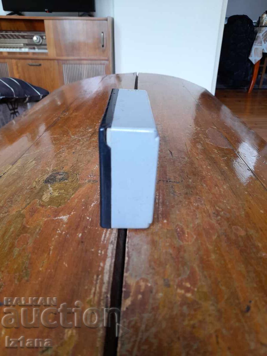 Παλιό ραδιόφωνο, ραδιοδέκτης Πλανήτα με τιμή 32.00 BGN | € 16.36 Παλιό ραδιόφωνο, ραδιοδέκτης Πλανήτα με τιμή 32.00 BGN | € 16.36