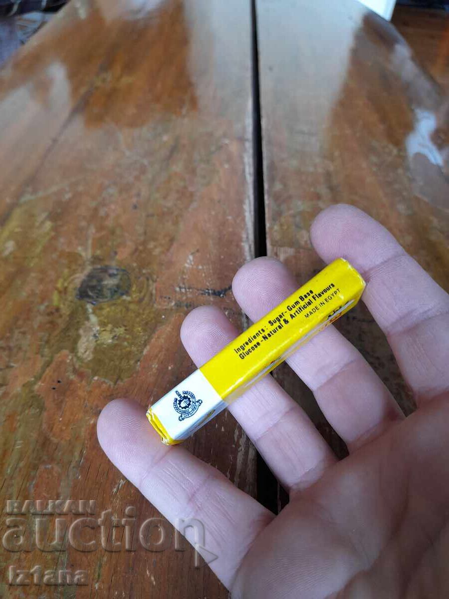 Auction Old chewing gum, Banana chewing gum Auction Old chewing gum, Banana chewing gum