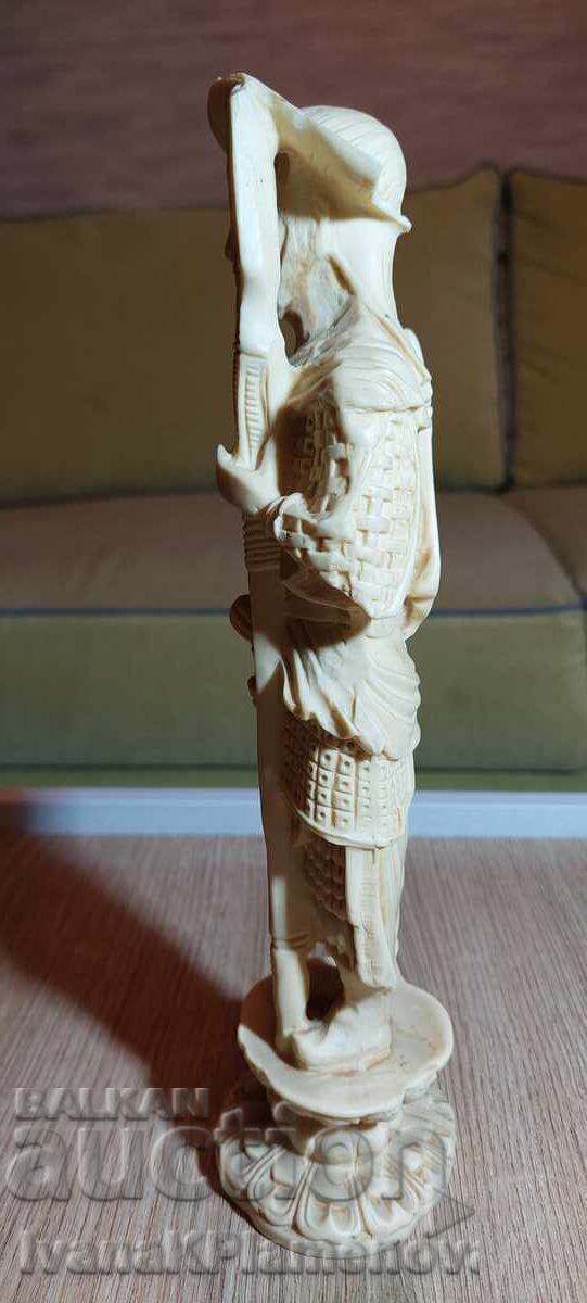 Delivery of Figurine statue for collectors 26cm