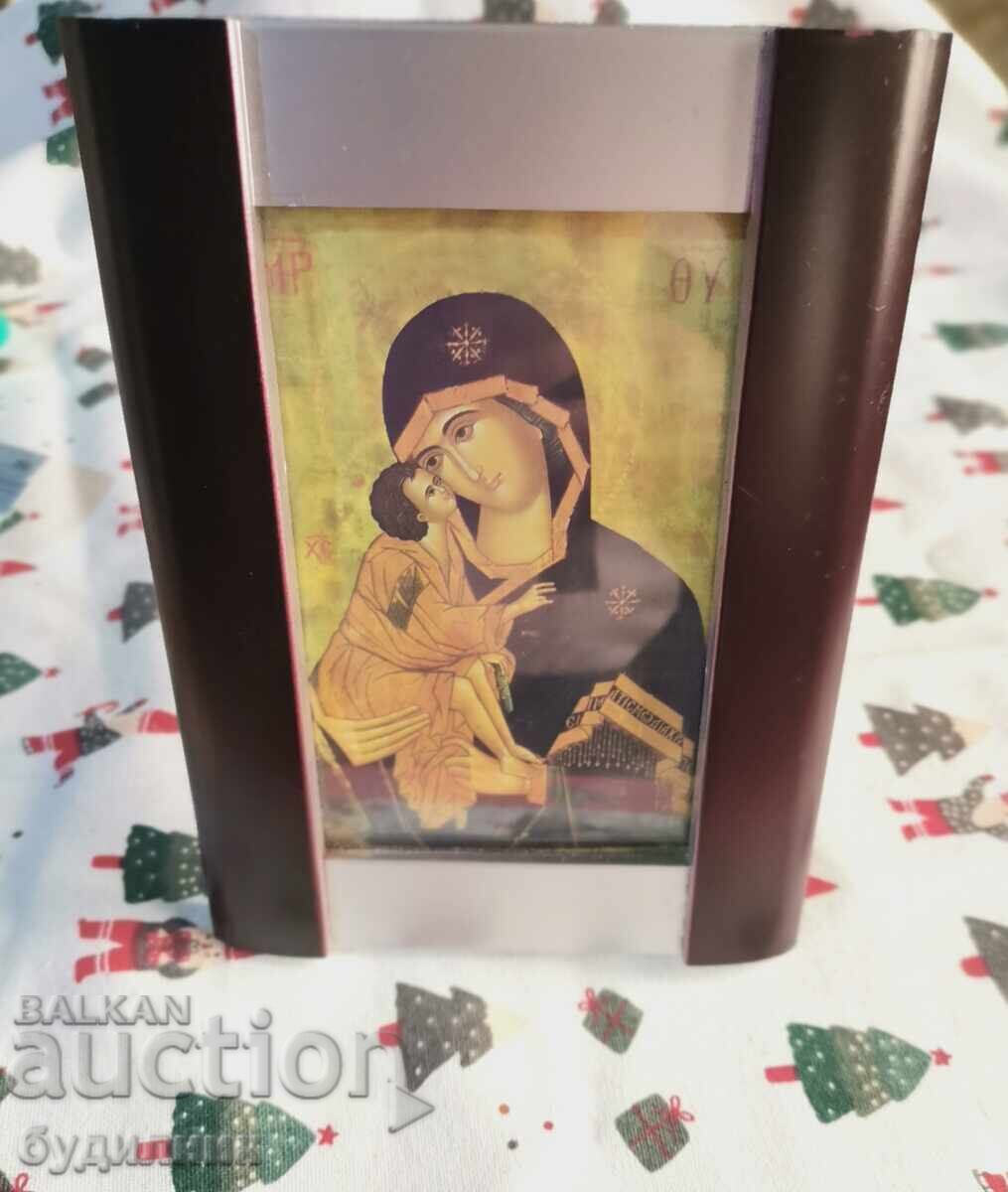 Icon sizes in the photos. BZC. I am listing over 100 auctions