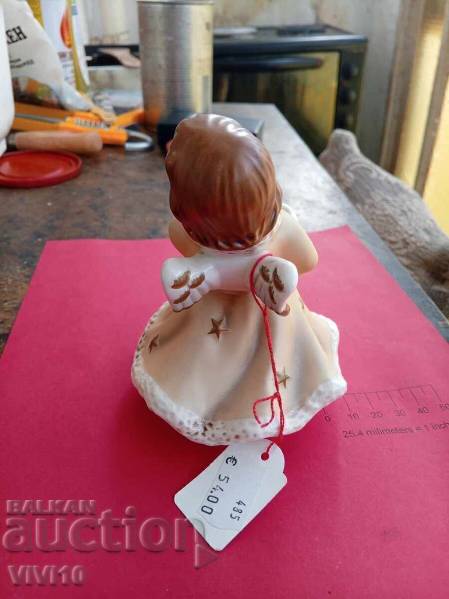 Аукцион Старинна фигура порцелан W.Goebel Аукцион Старинна фигура порцелан W.Goebel
