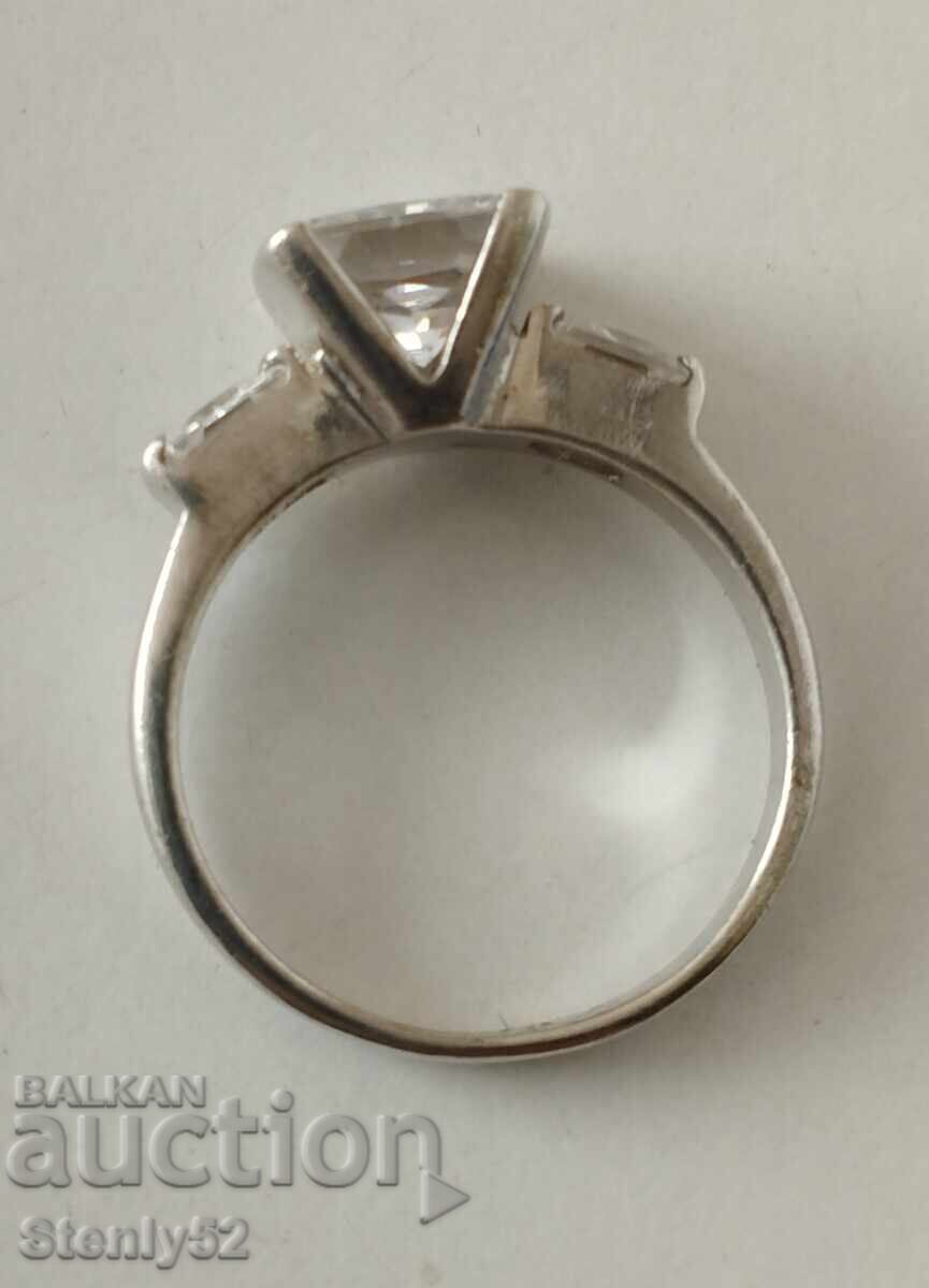 Inel de argint cu pietre, proba 925, greutate 3.93 gr