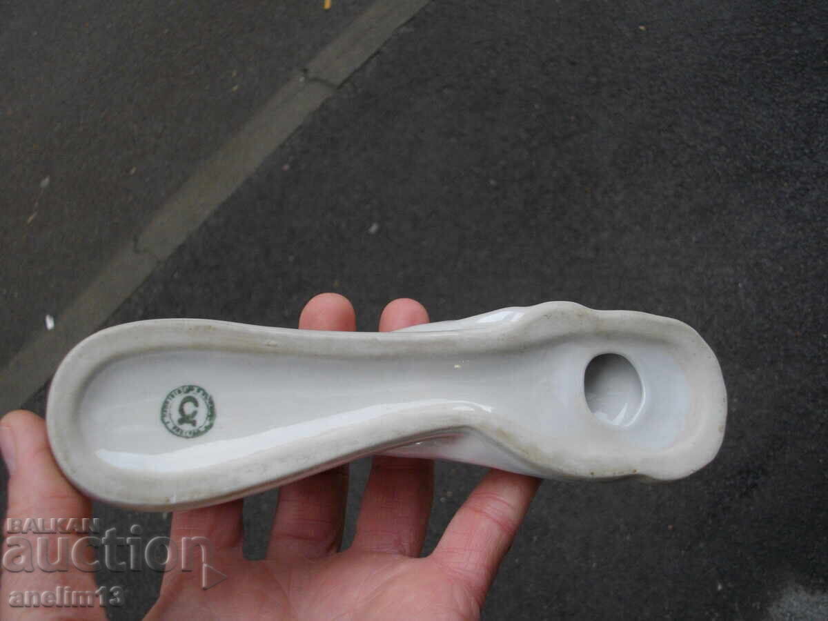 PUN VECHI DE PORCELAN BULGAR - 6