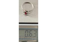 Inel de argint cu rubin 0.63 gr