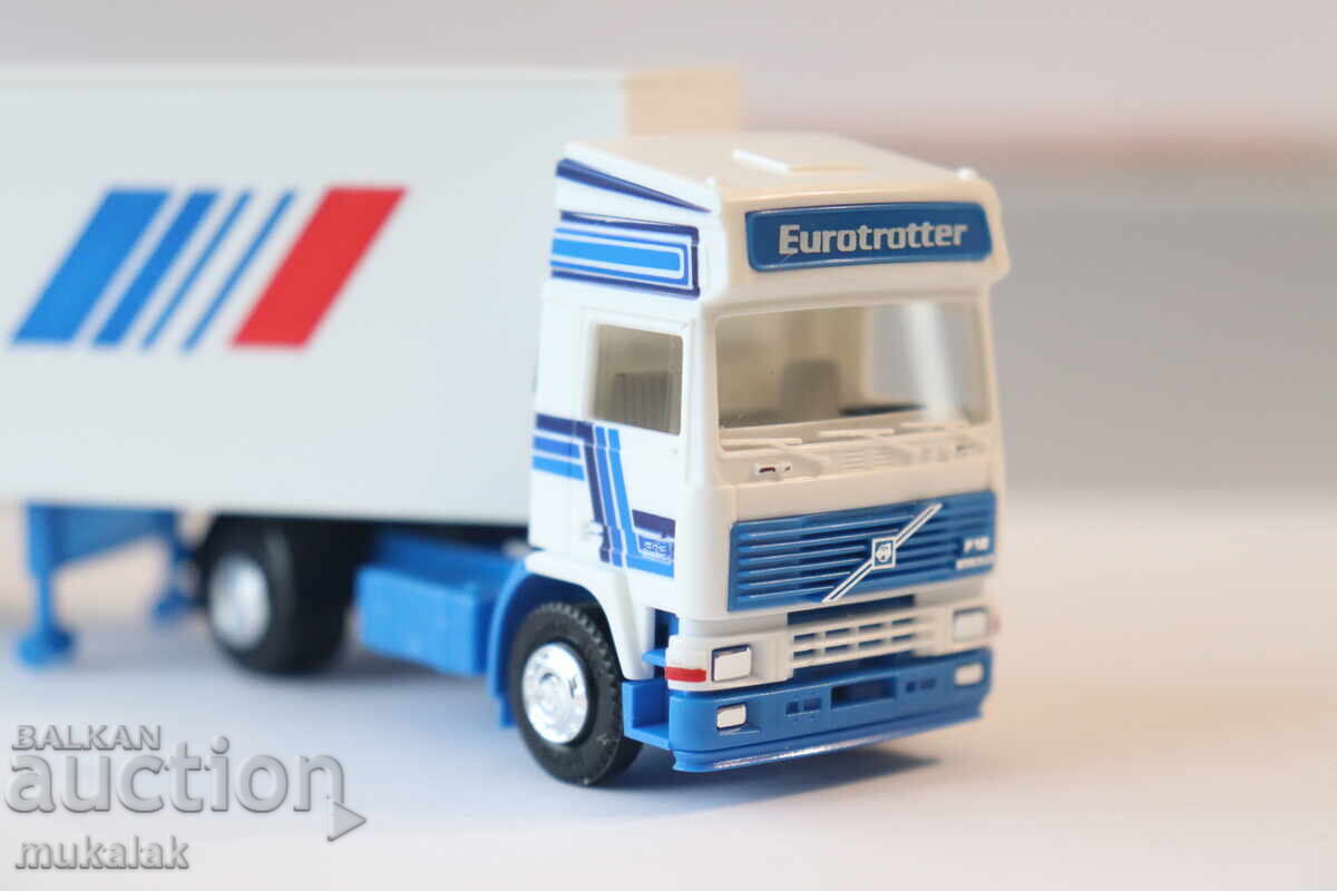 ALBEDO H0 1/87 VOLVO TIR Model Truck - 6