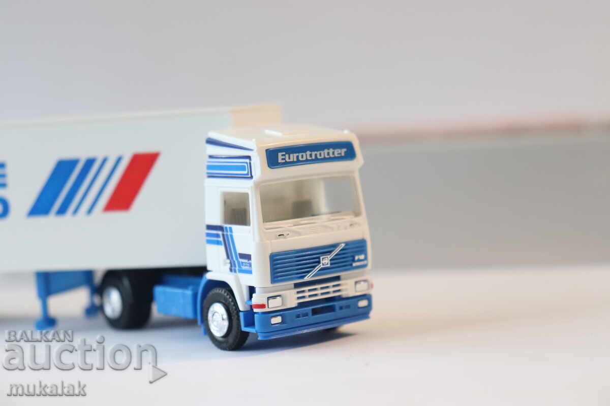 ALBEDO H0 1/87 VOLVO TIR Model Truck - 7