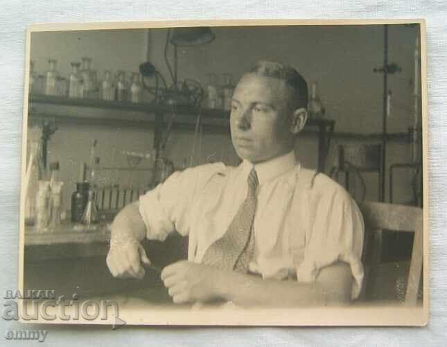 Стара снимка мъж - Учен, лекар, химик Стара снимка мъж - Учен, лекар, химик