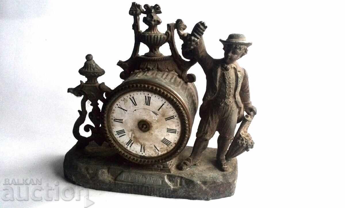 Παλιό γαλλικό ρολόι, ρολόι τζακιού Παλιό γαλλικό ρολόι, ρολόι τζακιού