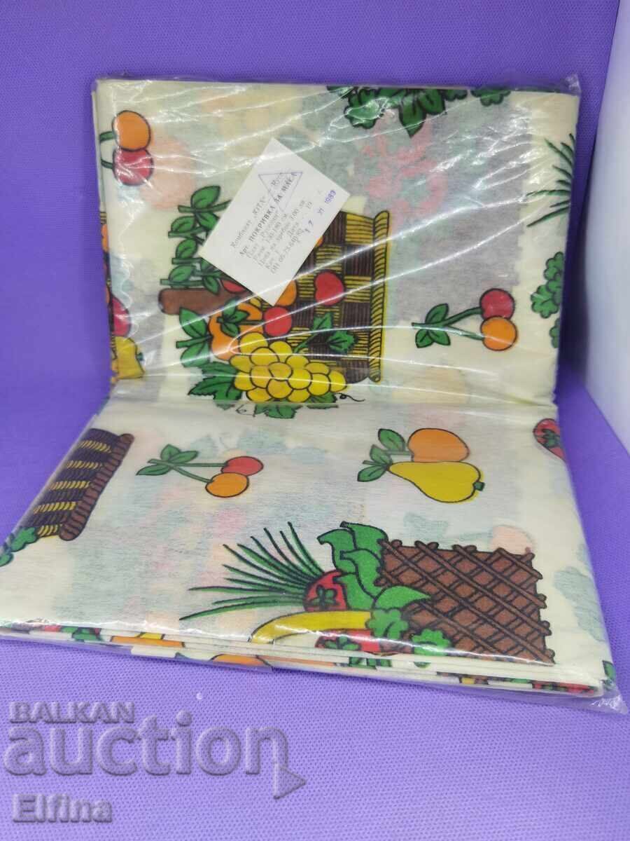 Δημοπρασία Καινούργια τραπεζομάντηλο vintage