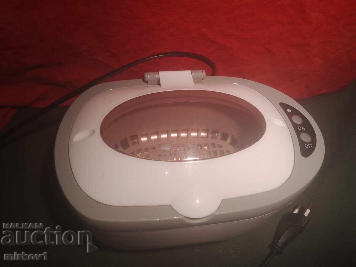 Λουτρό υπερήχων με τιμή 17.00 BGN | € 8.69