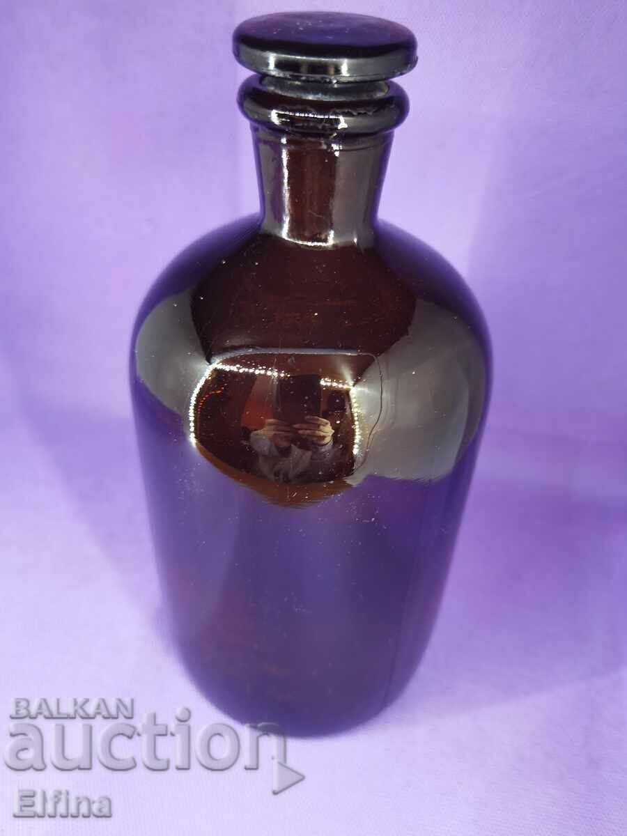 Реактивно шише, с шлиф, тъмно стъкло с цена € 12.00 | 23.47 лв.