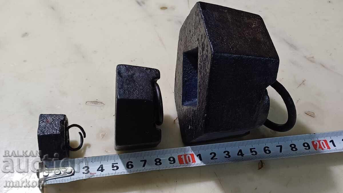 Old scale weight from a balance, exagia - 5 Old scale weight from a balance, exagia - 5