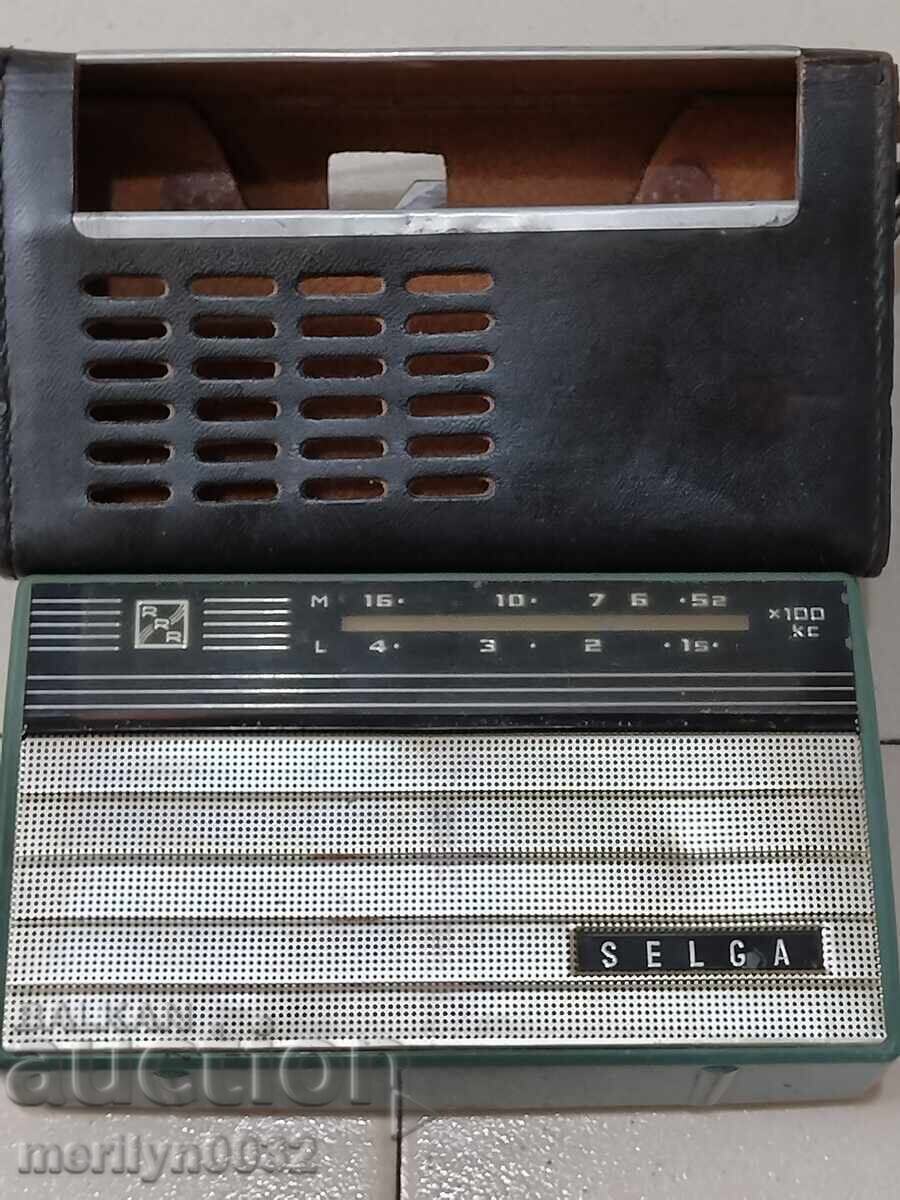 Licitație Aparat radio cu tranzistori "Selga" radio USSR Licitație Aparat radio cu tranzistori "Selga" radio USSR