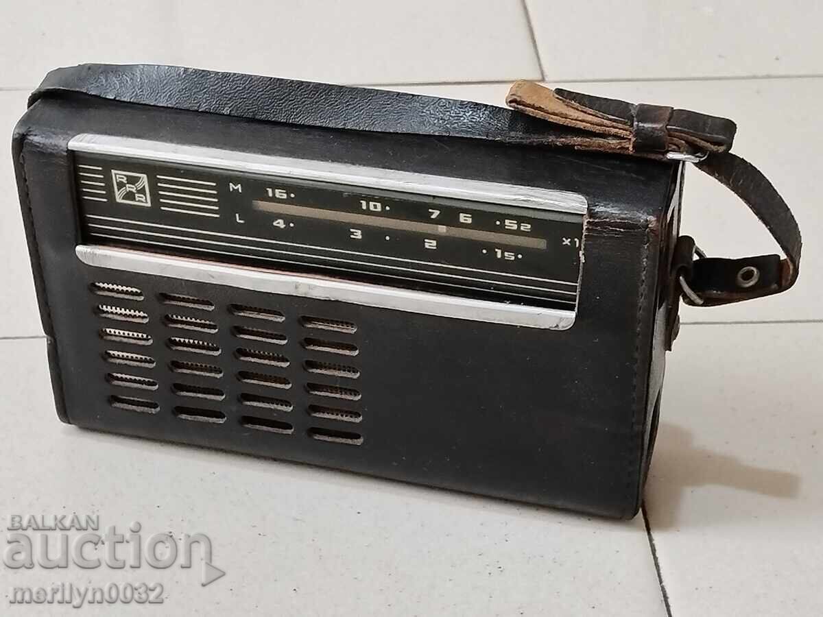 Aparat radio cu tranzistori "Selga" radio USSR Aparat radio cu tranzistori "Selga" radio USSR