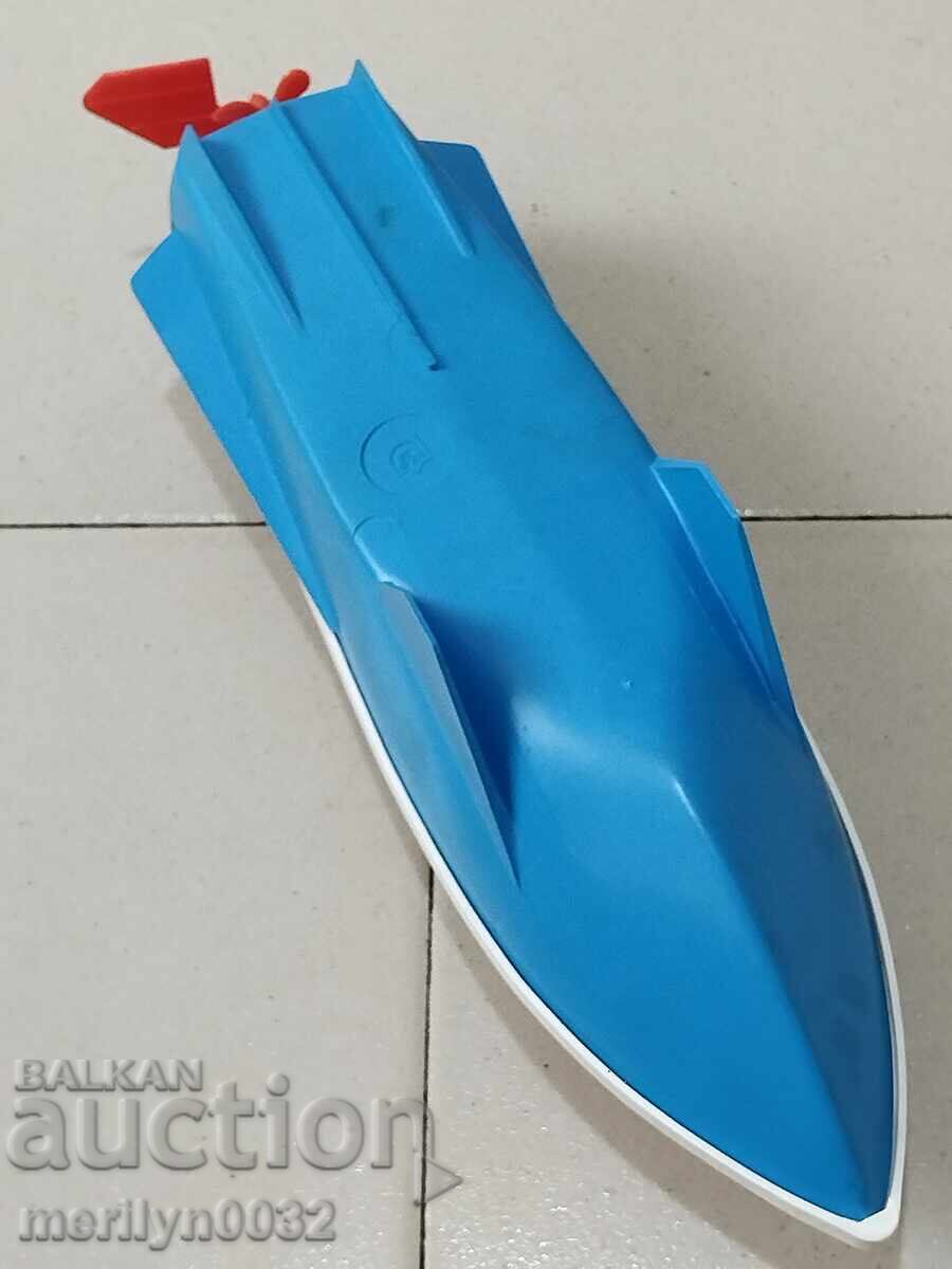 Livrarea Vechie jucărie de plastic barcă SSSR kater Livrarea Vechie jucărie de plastic barcă SSSR kater